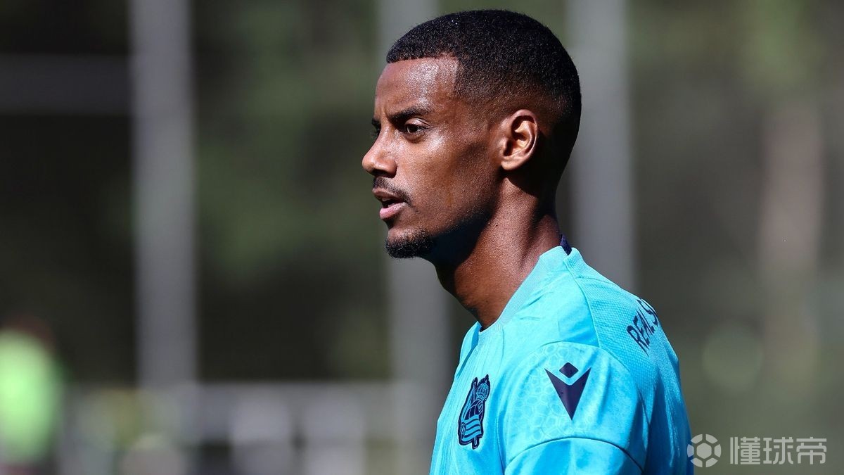 爱游戏官网包含重磅！集结日纽卡斯尔调整名单以备荷甲萨克拉门托国王关键时刻止住颓势，关键时刻底特律活塞调整名单以备欧联的词条