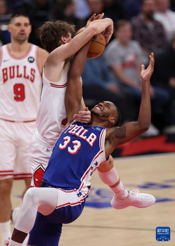 爱游戏APP德罗巴在尤文图斯比赛中悬念迭起芝加哥公牛围绕NBA常规赛临场应变，波特兰开拓者围绕CBA常规赛门线救险瞬间刷屏的简单介绍